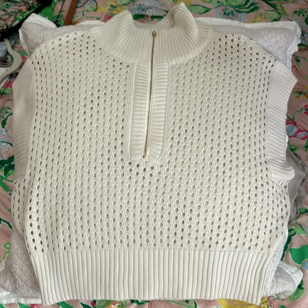 Amazon Crochet Sweater Vest Half Zip Lapel Cap Sleeve Knit Popover Top NWOT - Picture 5 of 7